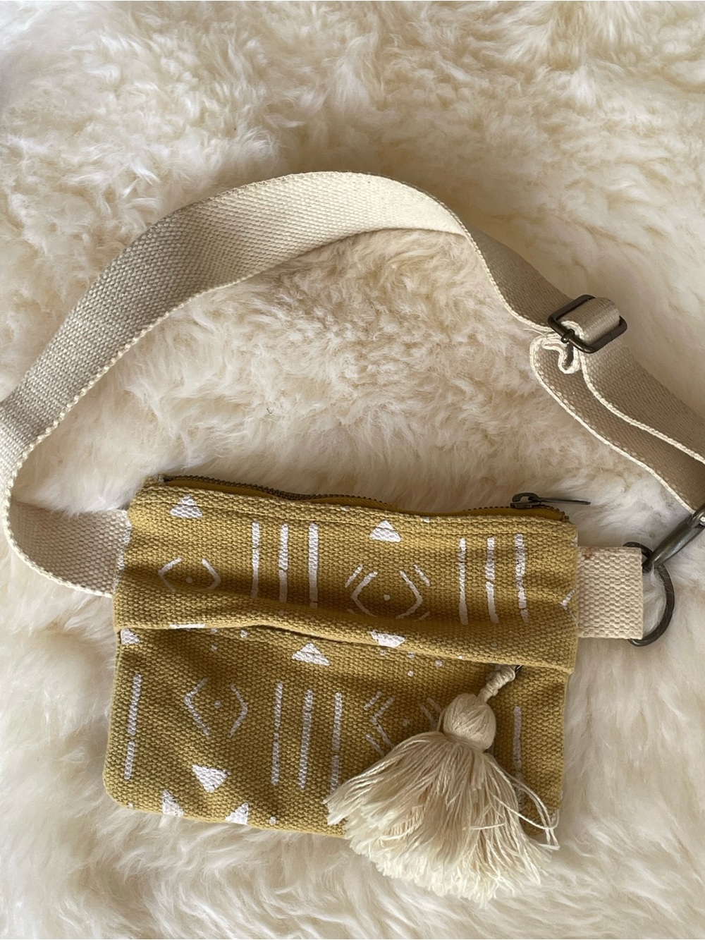 Billabong Mustard Canvas Crossbody with Cream Strap